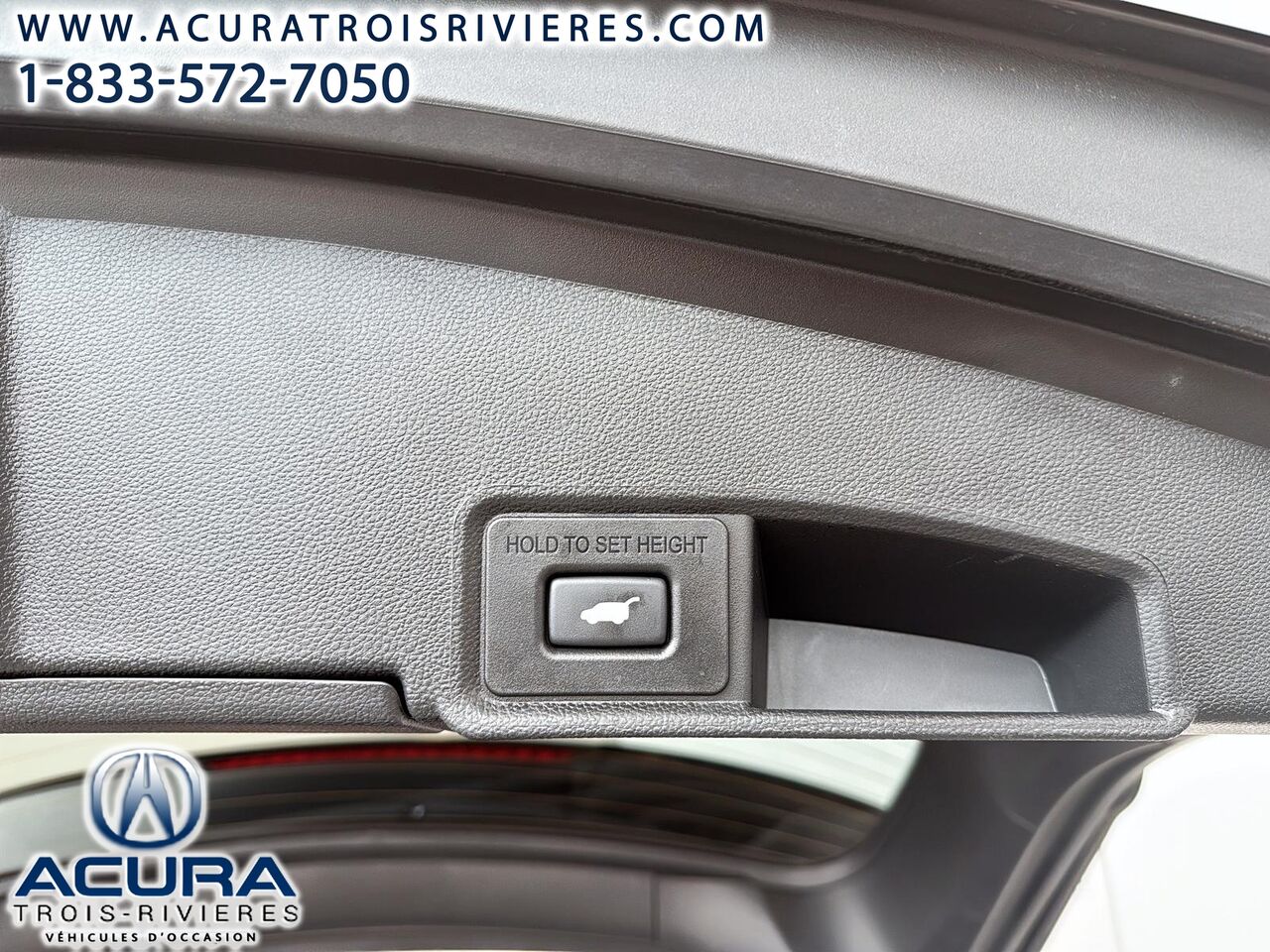 2025 Acura RDX - Image 21
