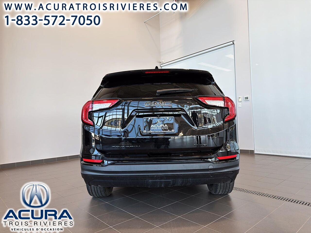 2022 GMC Terrain - Image 9