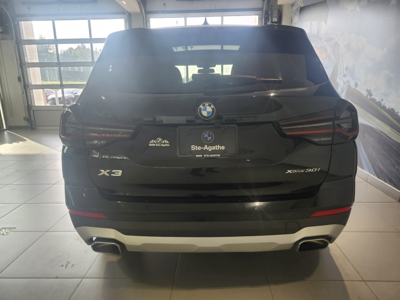 2023 BMW X3 - Image 5