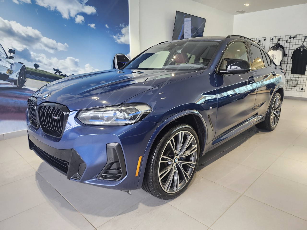 2023 BMW X4