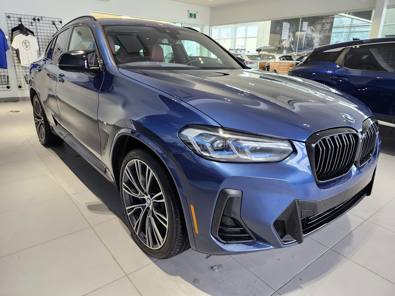 2023 BMW X4 - Image 8