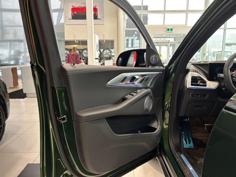 2026 BMW XM - Image 5