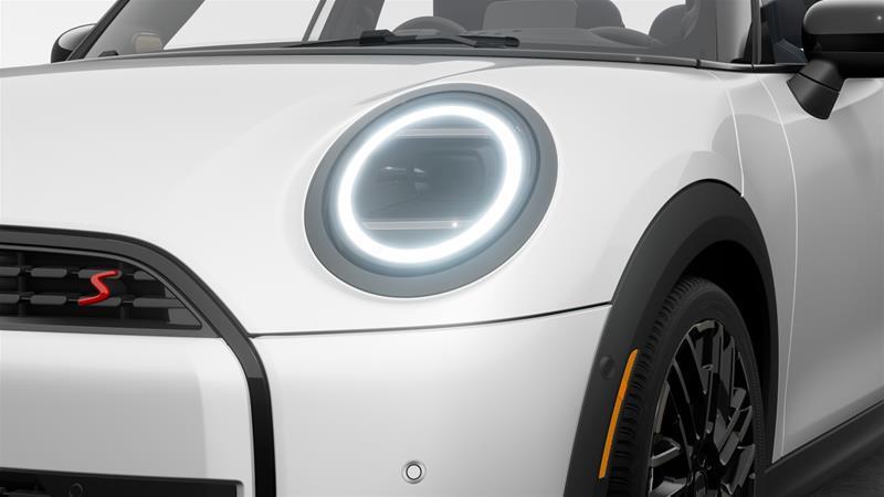 2026 MINI 5 Door - Image 6