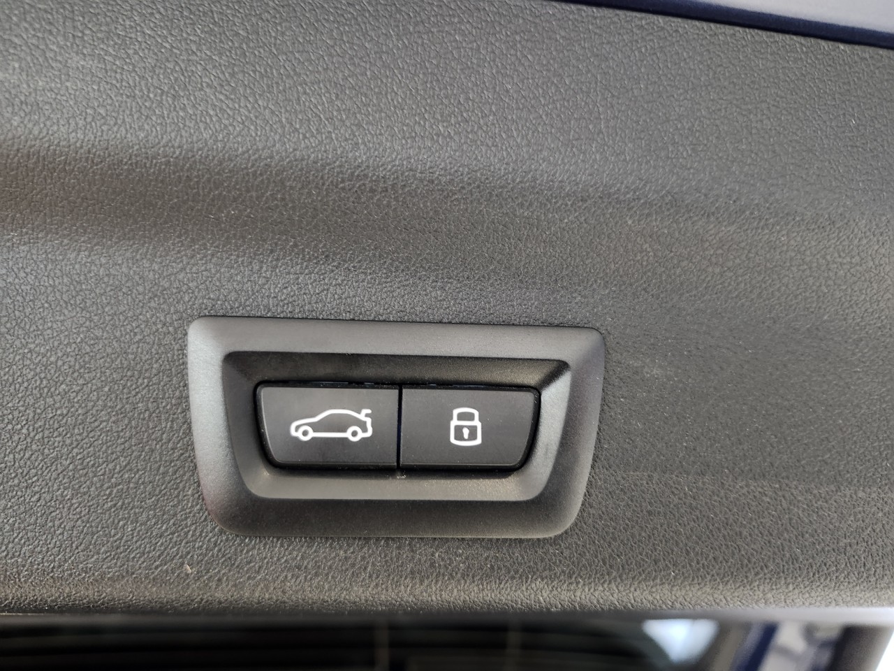 2023 BMW X1 - Image 6