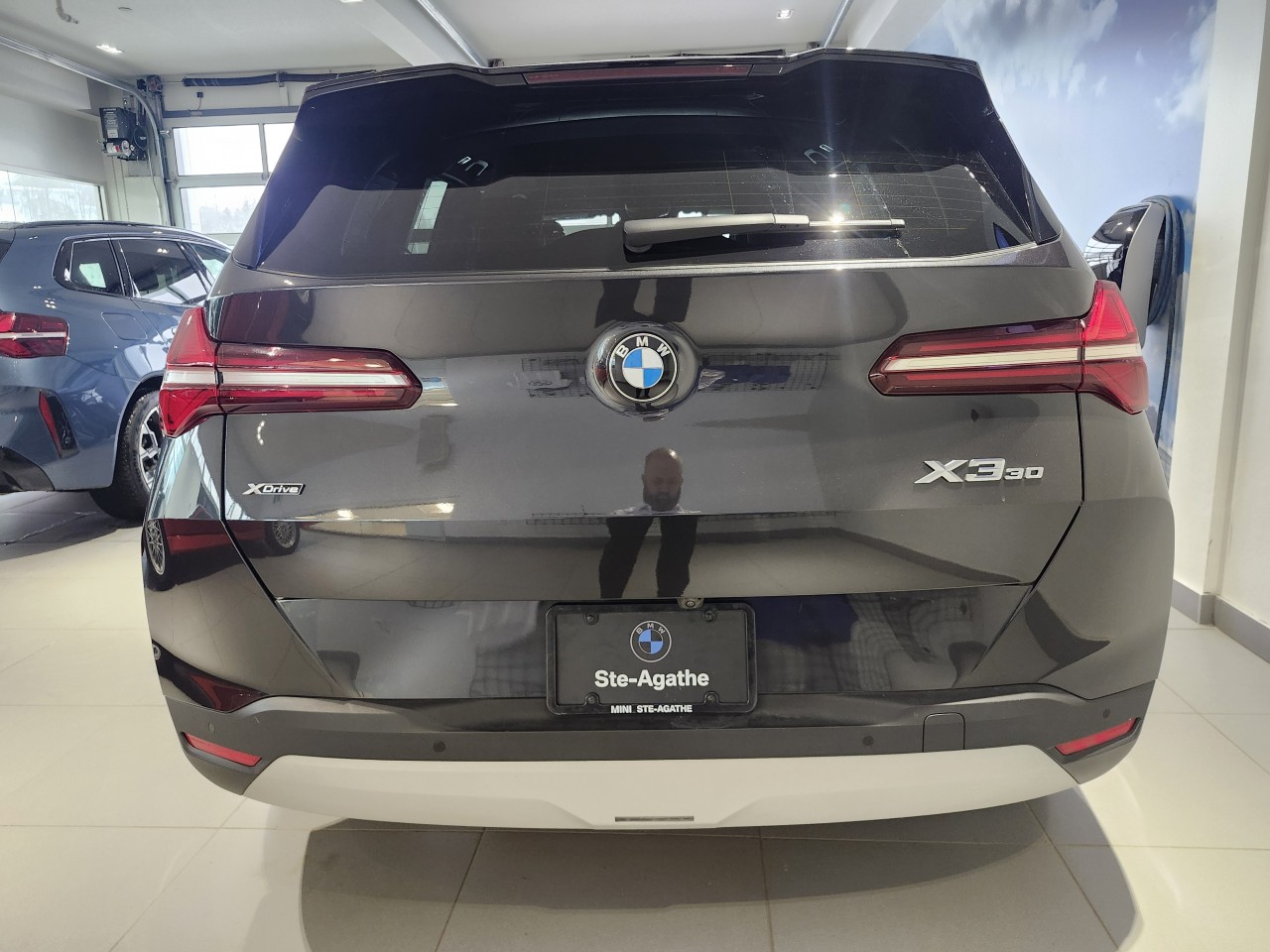 2025 BMW X3 - Image 5
