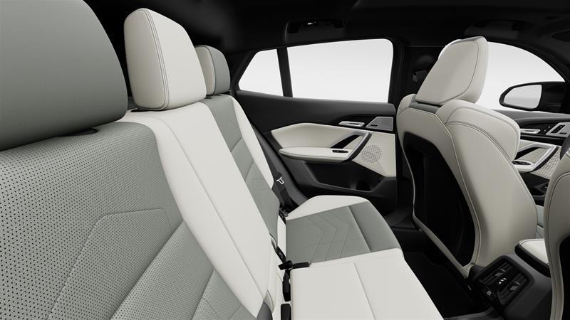 2026 BMW X2 - Image 13