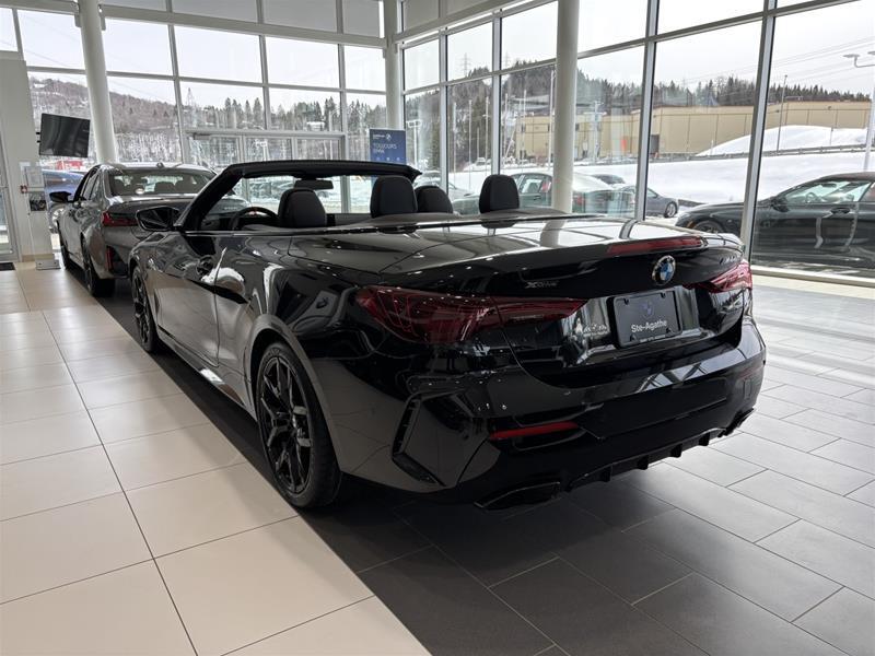 2026 BMW 4 Series - Image 17