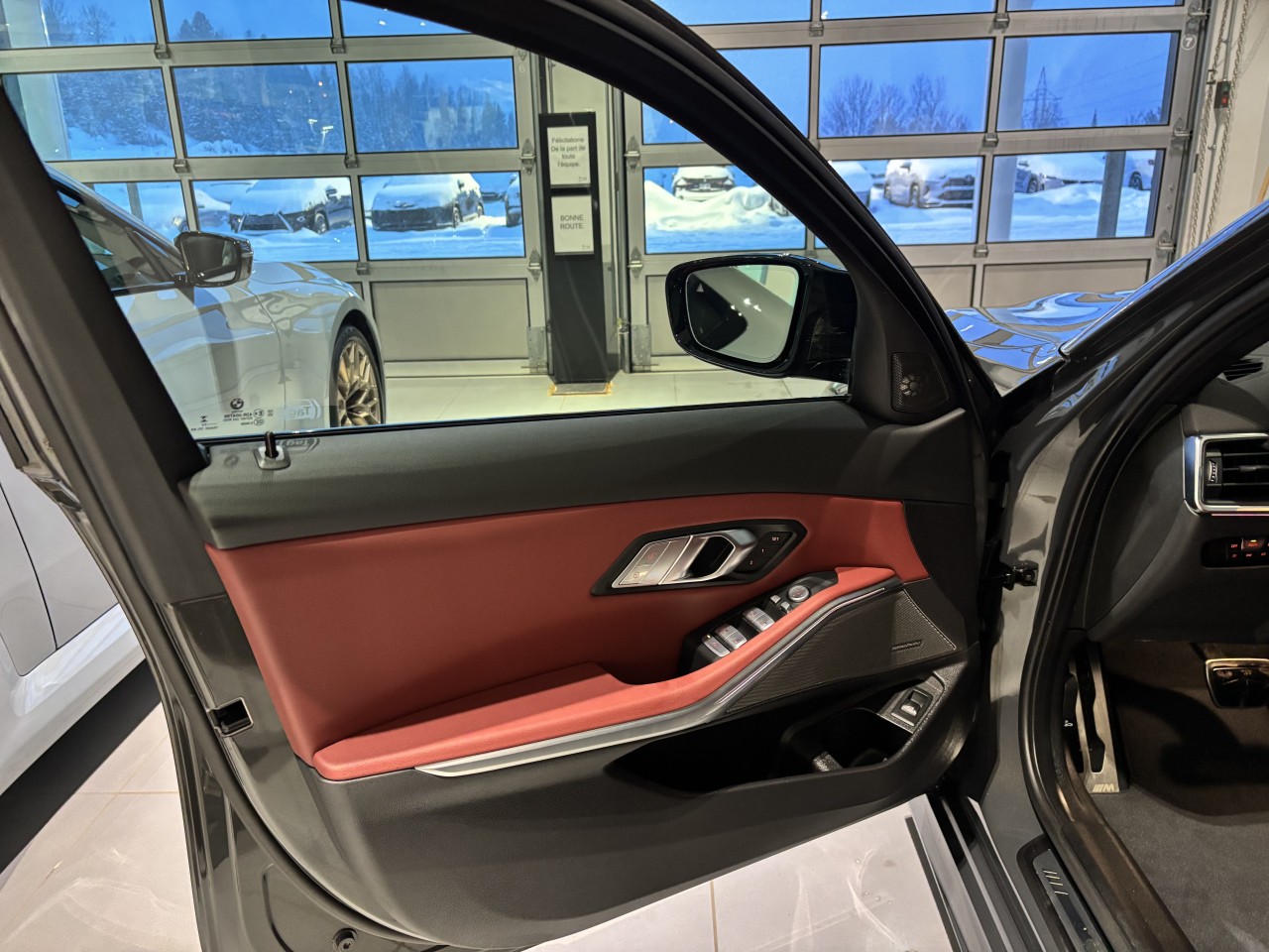 2024 BMW 3 series - Image 14