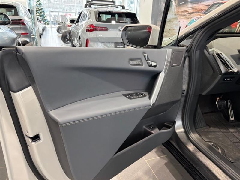 2026 BMW iX - Image 15