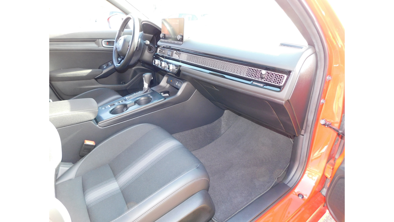 2024 Honda Civic - Image 9