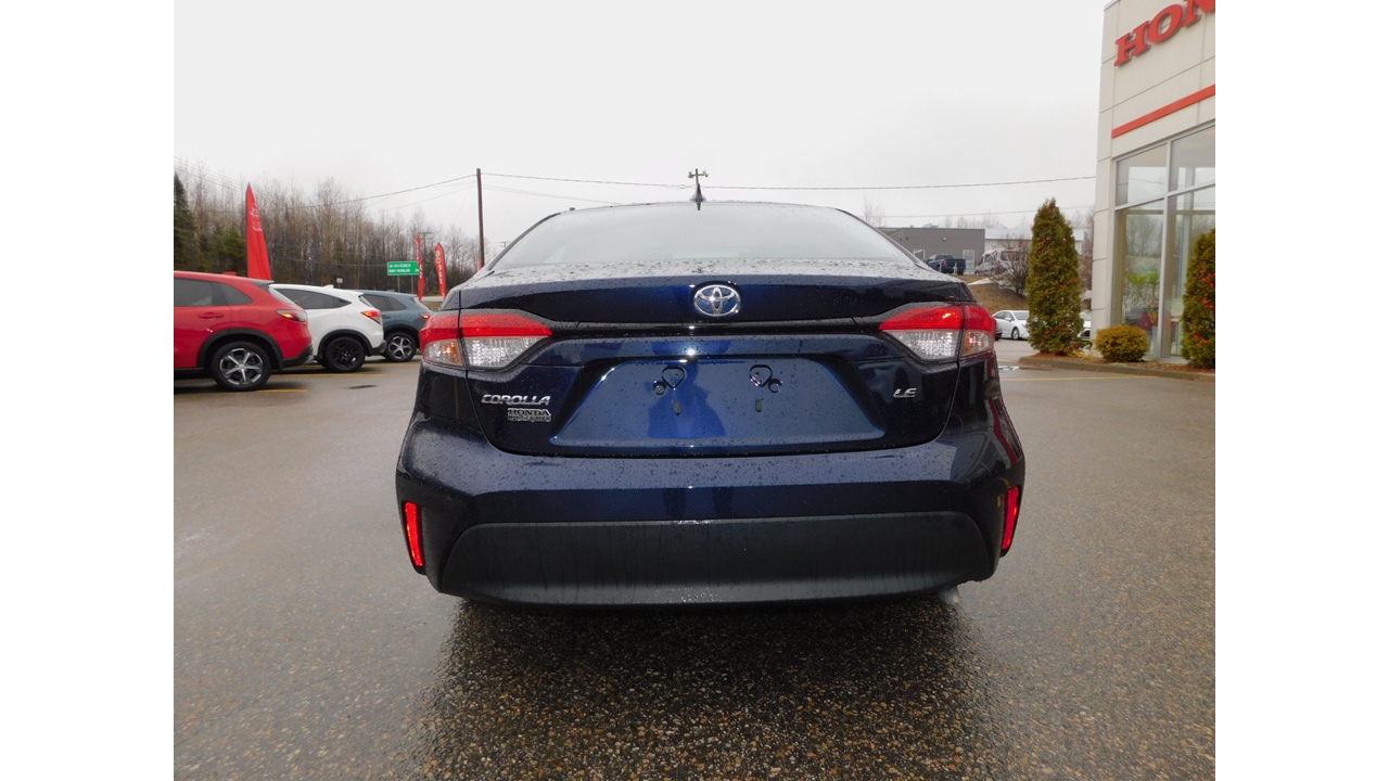 2024 Toyota Corolla - Image 3