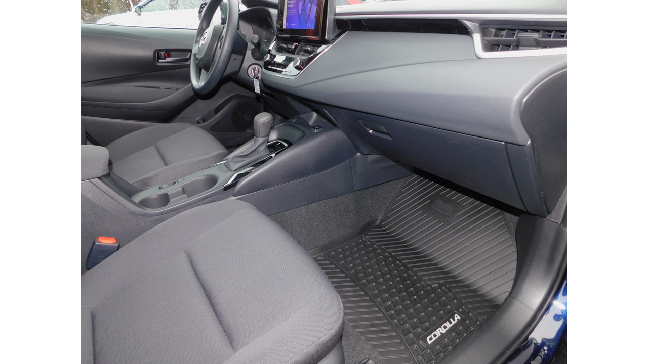 2024 Toyota Corolla - Image 9