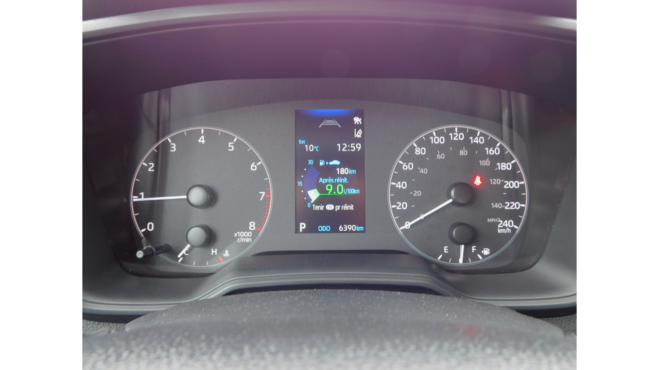 2024 Toyota Corolla - Image 18