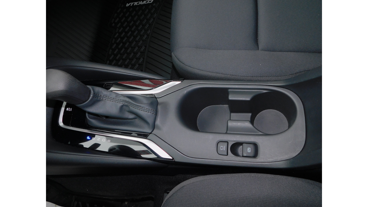 2024 Toyota Corolla - Image 23