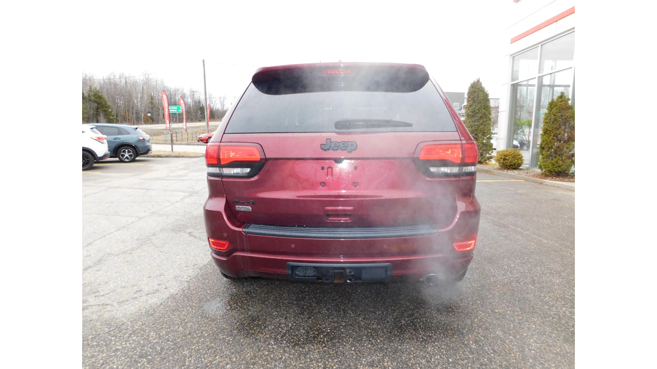 2019 Jeep Grand Cherokee - Image 4