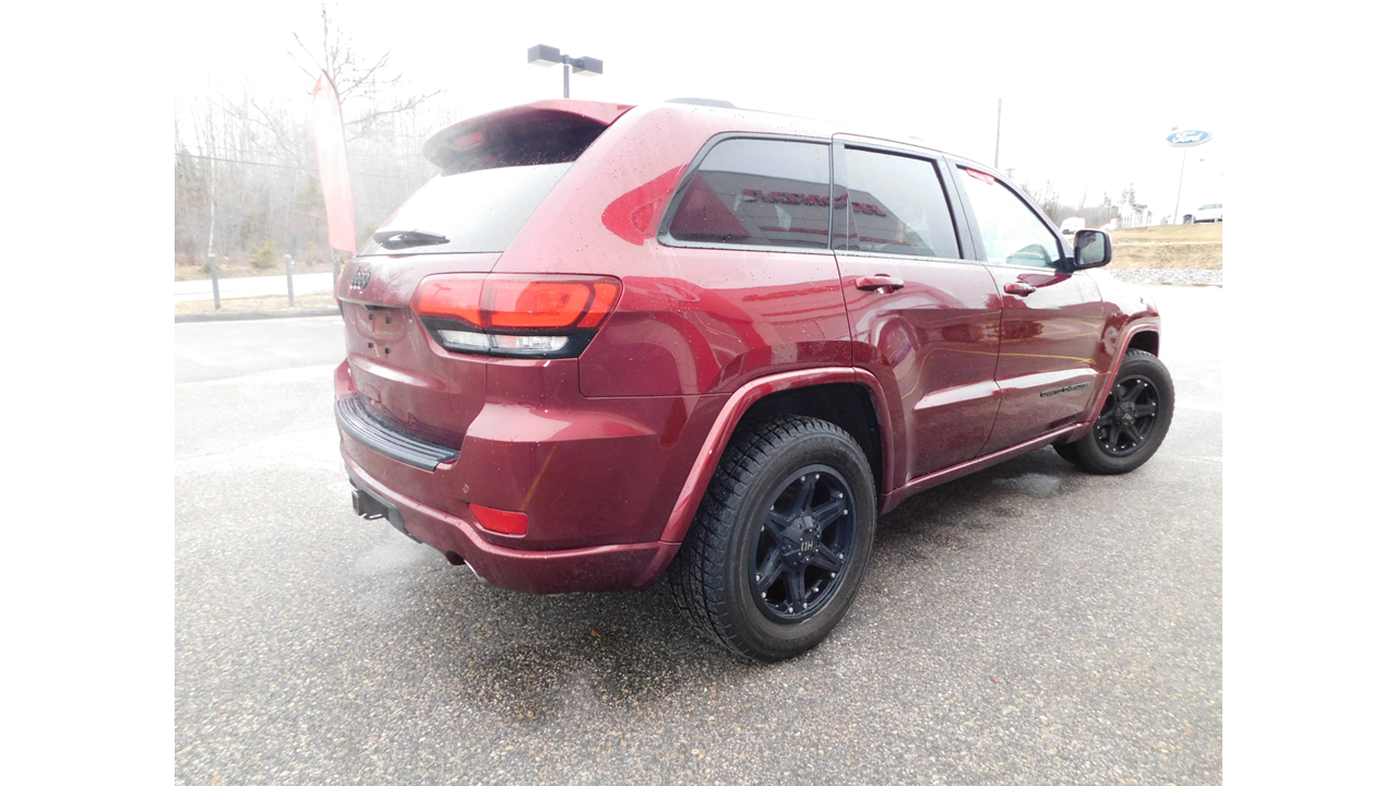 2019 Jeep Grand Cherokee - Image 5