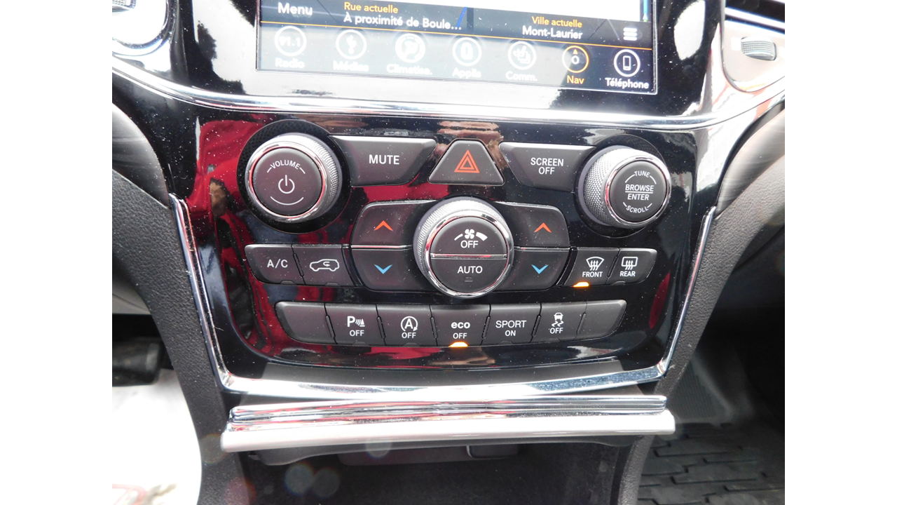 2019 Jeep Grand Cherokee - Image 20