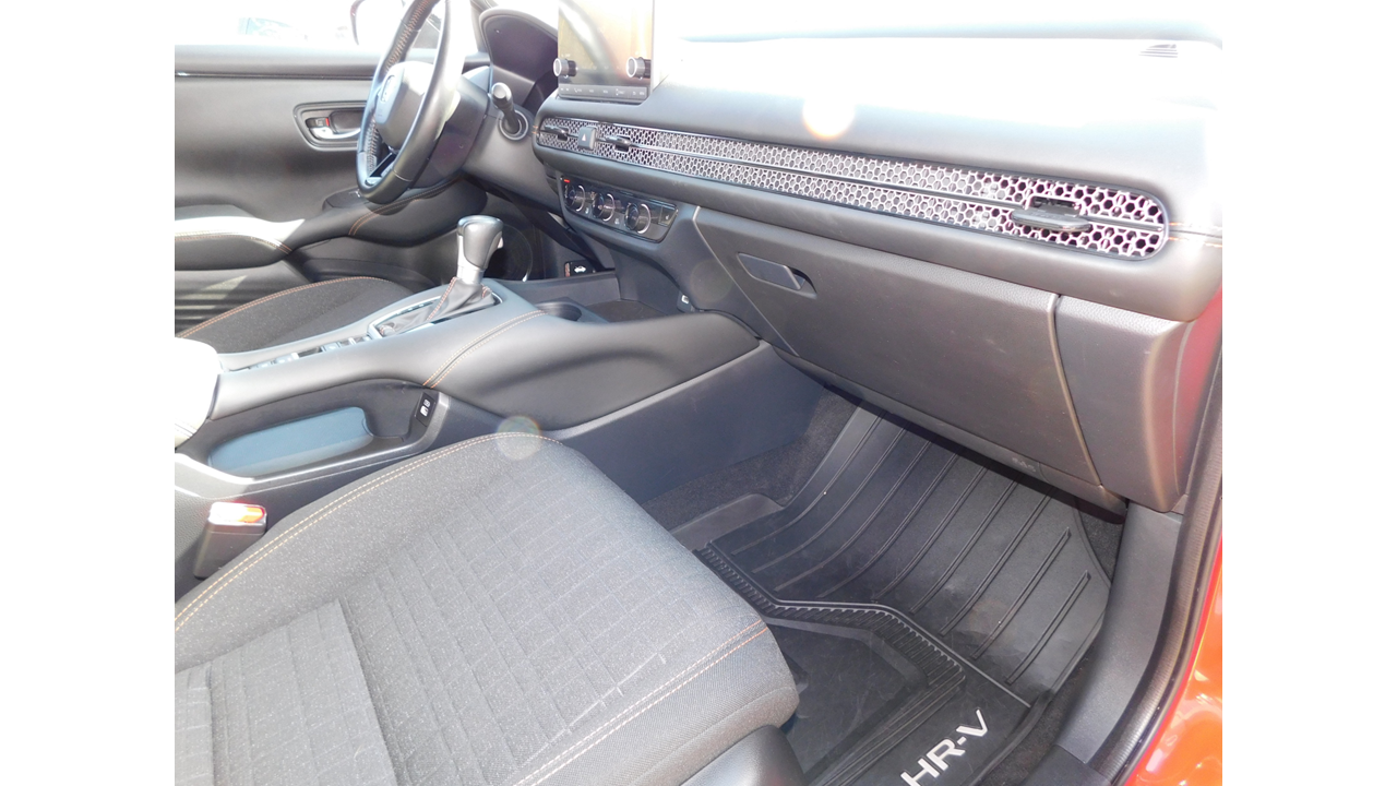 2023 Honda HR-V - Image 7