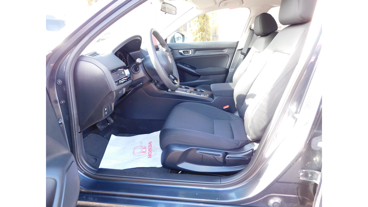 2024 Honda Civic - Image 11
