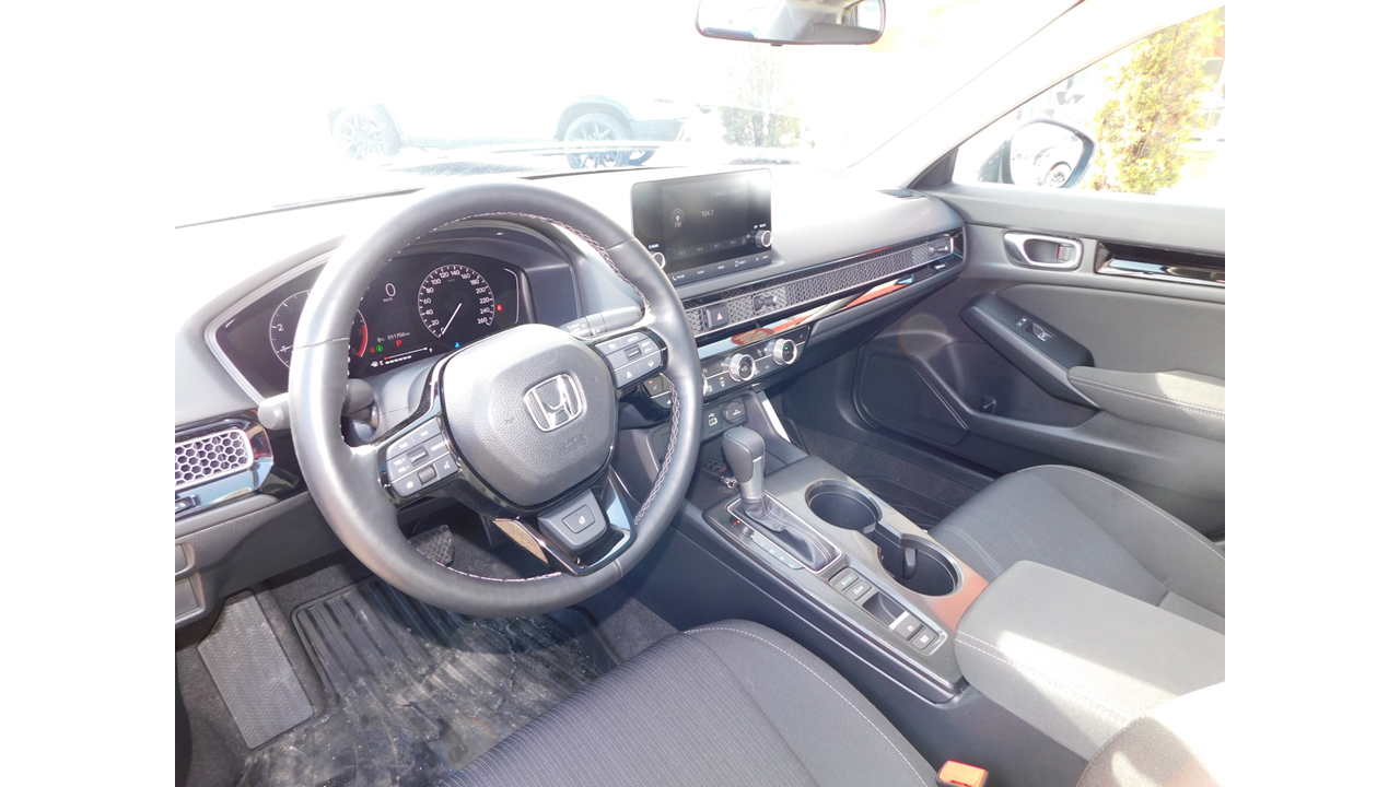 2024 Honda Civic - Image 11