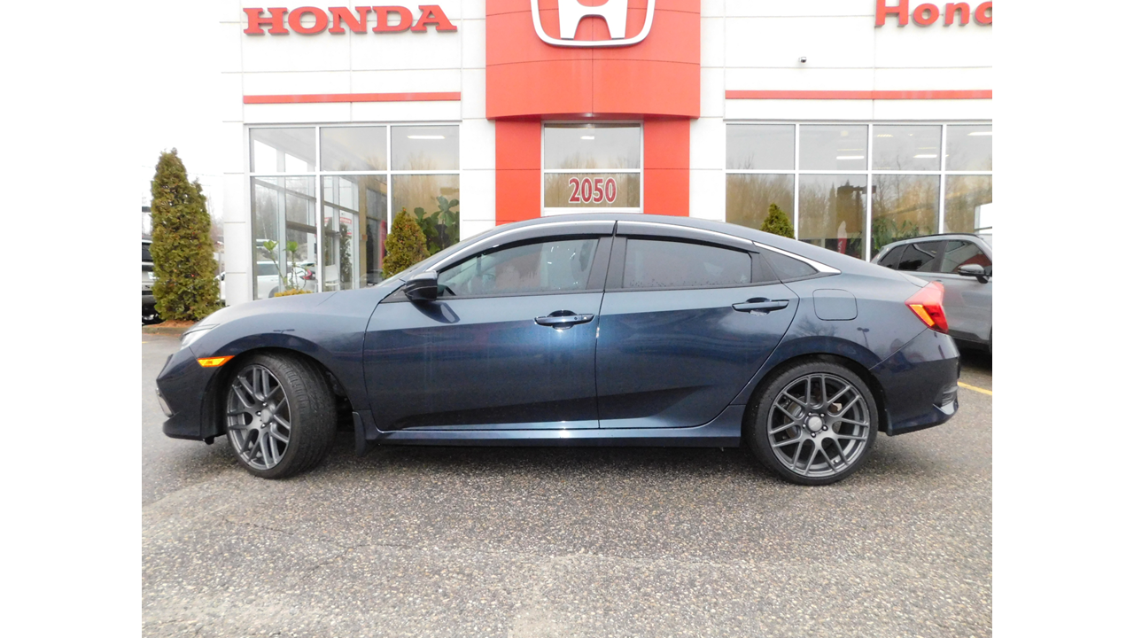 2019 Honda Civic - Image 2