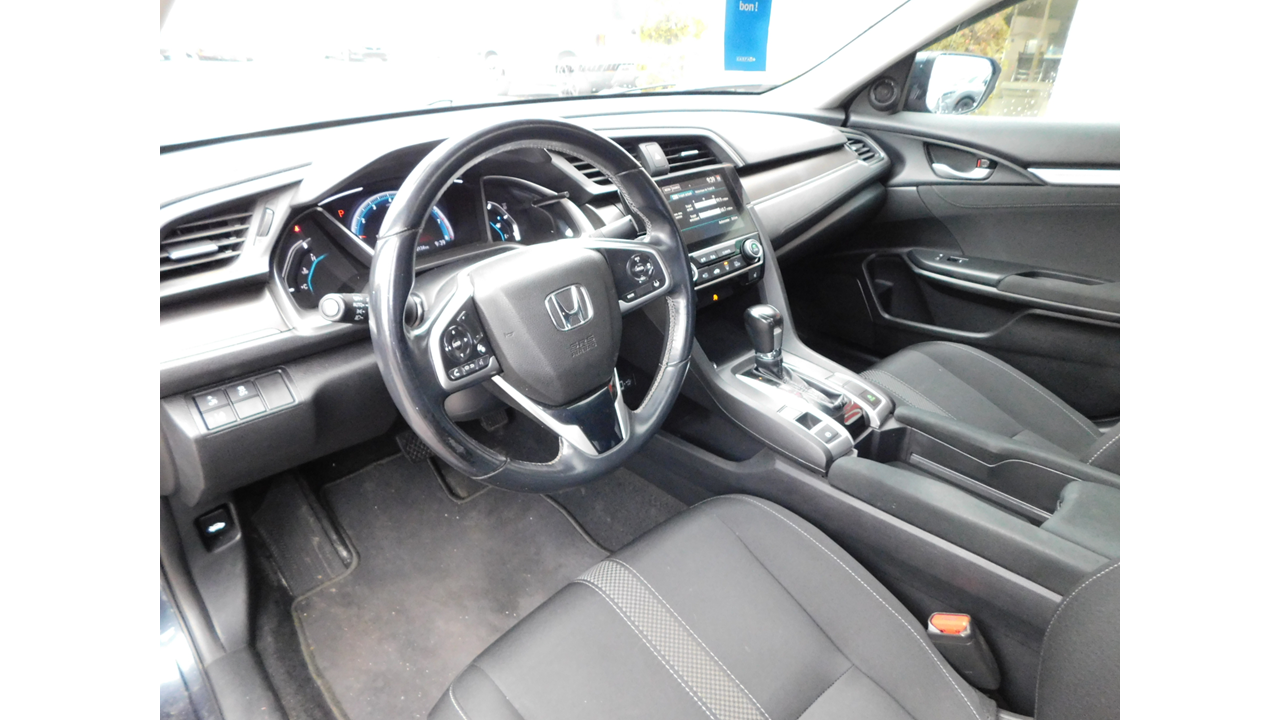 2019 Honda Civic - Image 11