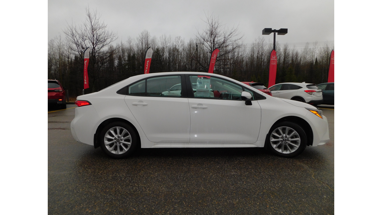 2021 Toyota Corolla - Image 6