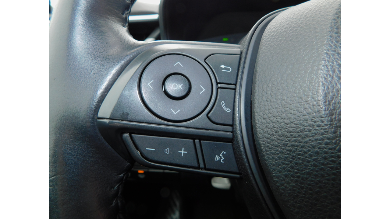 2021 Toyota Corolla - Image 13