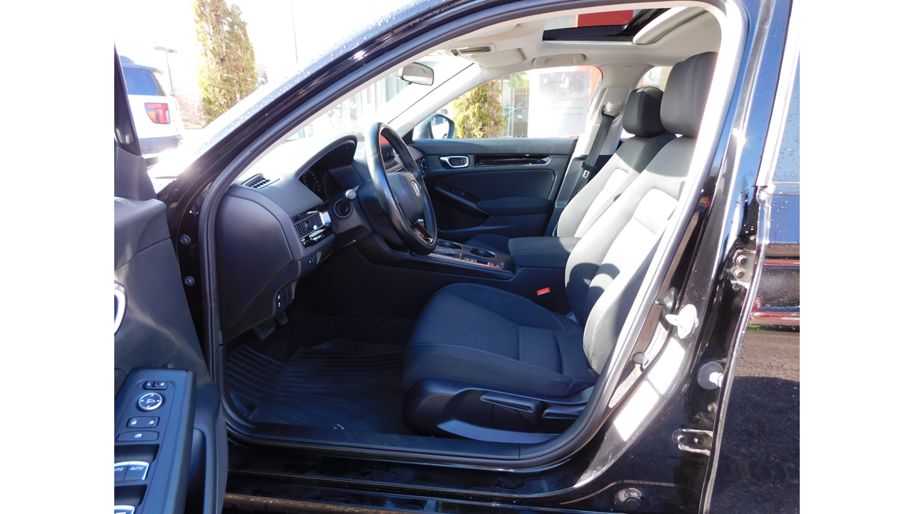 2022 Honda Civic - Image 10