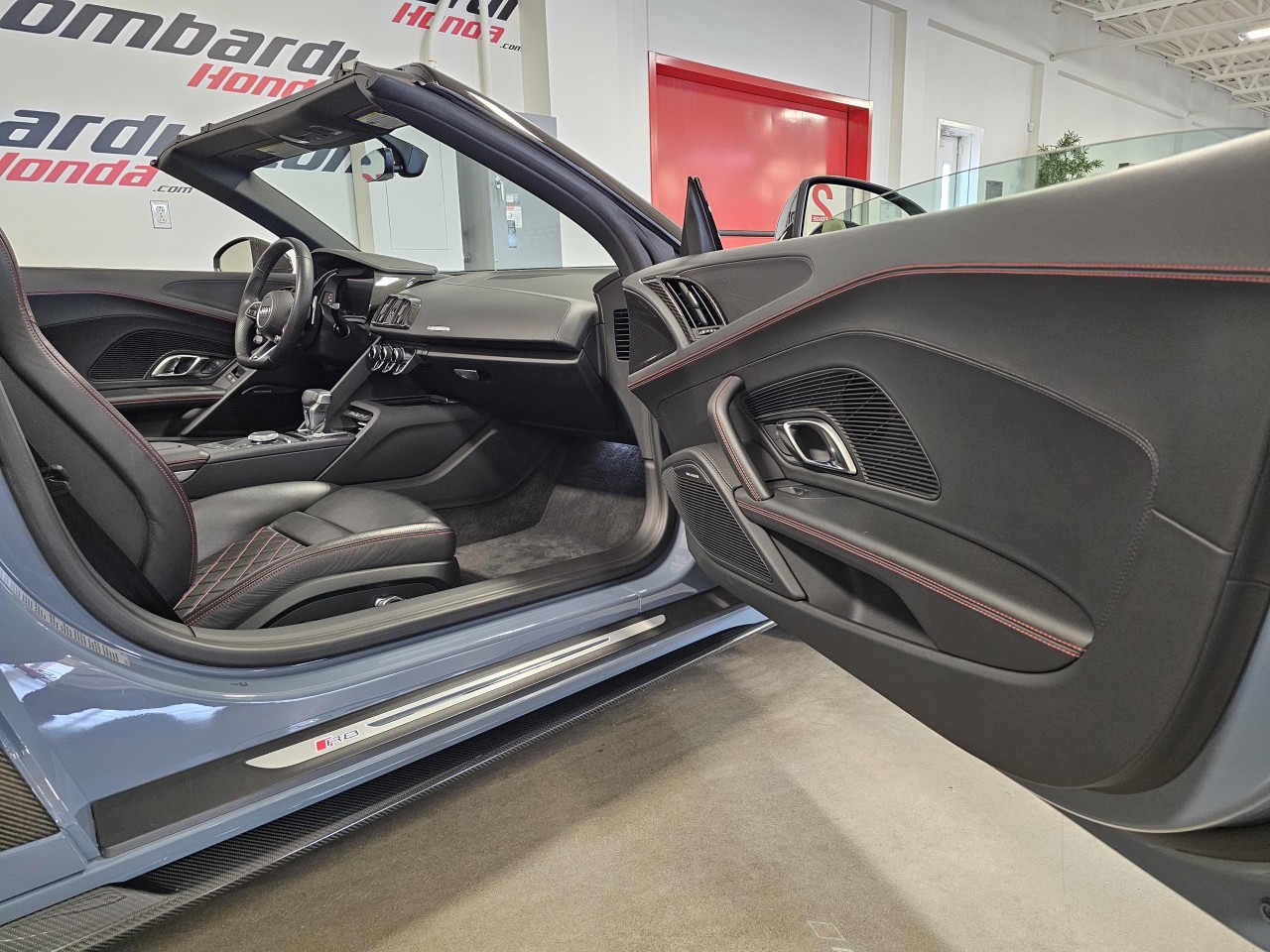 2023 Audi R8 - Image 41