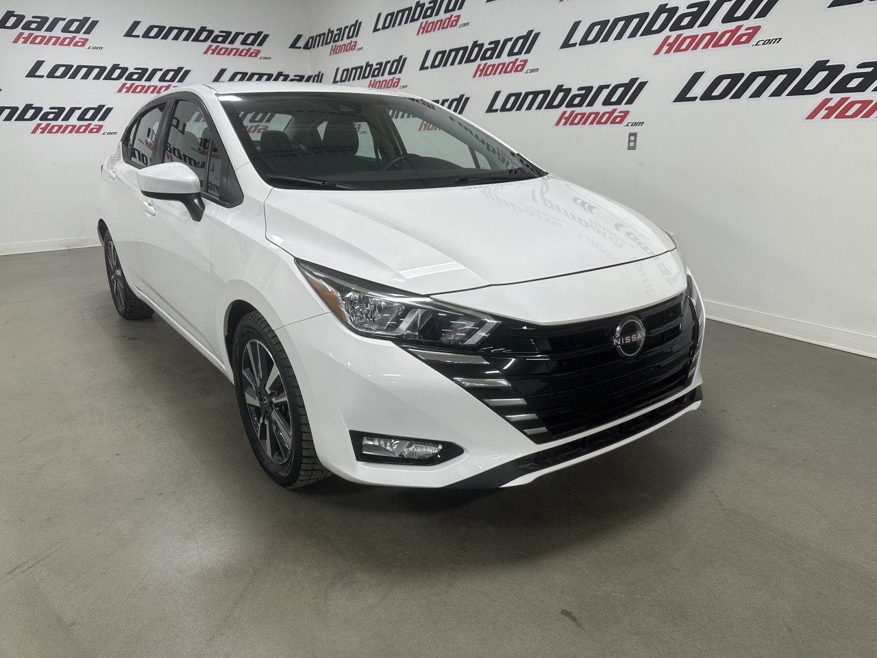 2023 Nissan Versa