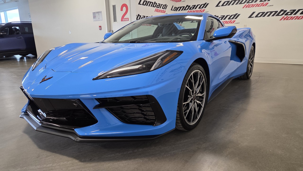 2023 Chevrolet Corvette - Image 11