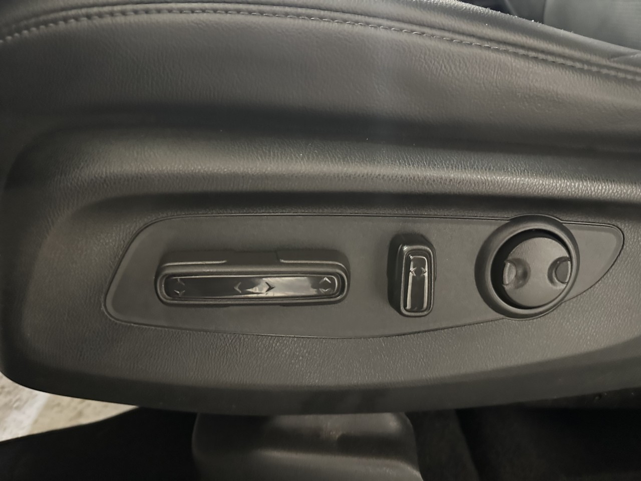 2023 Honda CR-V - Image 12