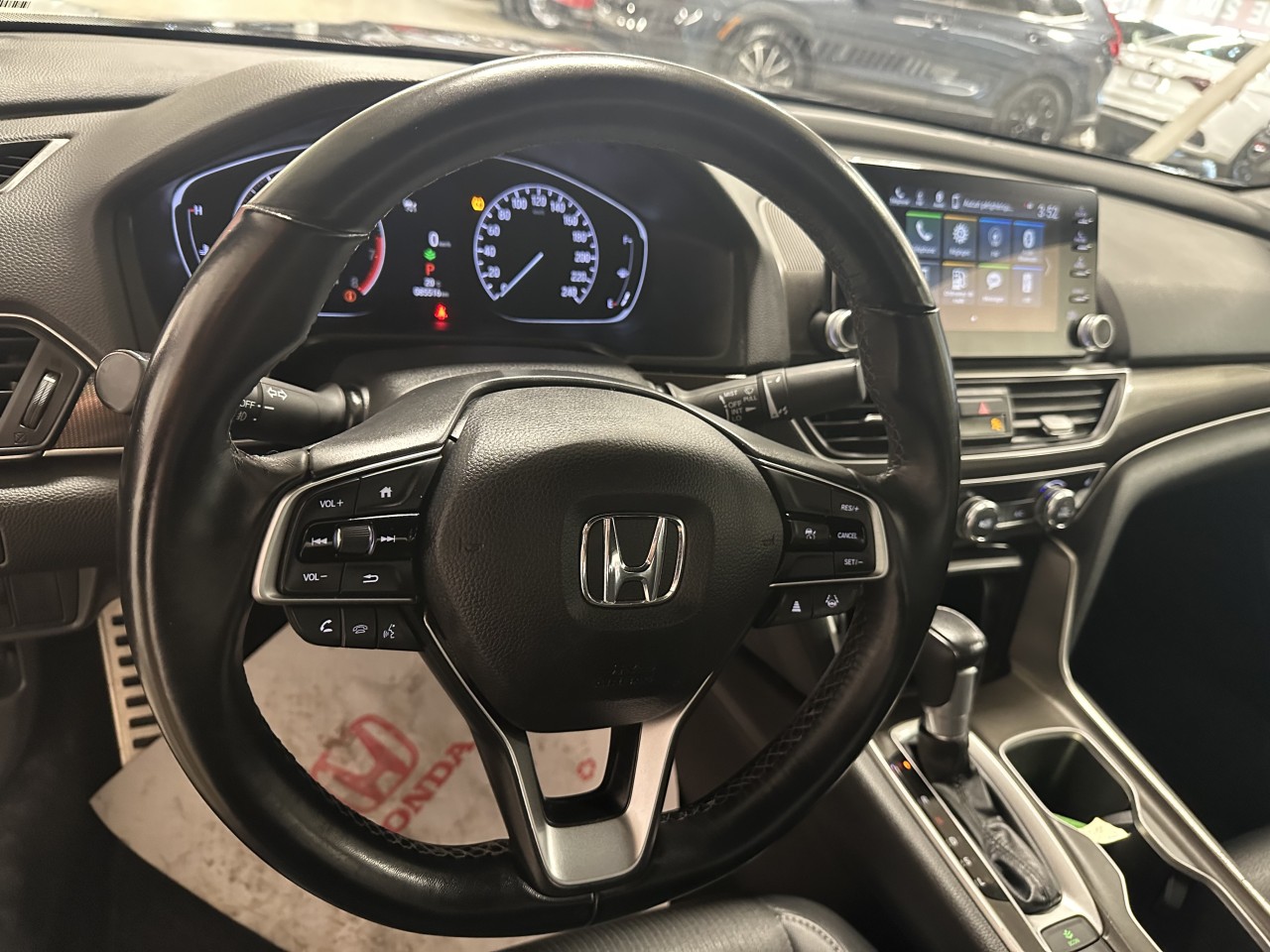 2021 Honda Accord - Image 17