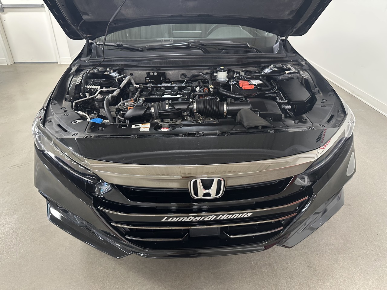 2021 Honda Accord - Image 18