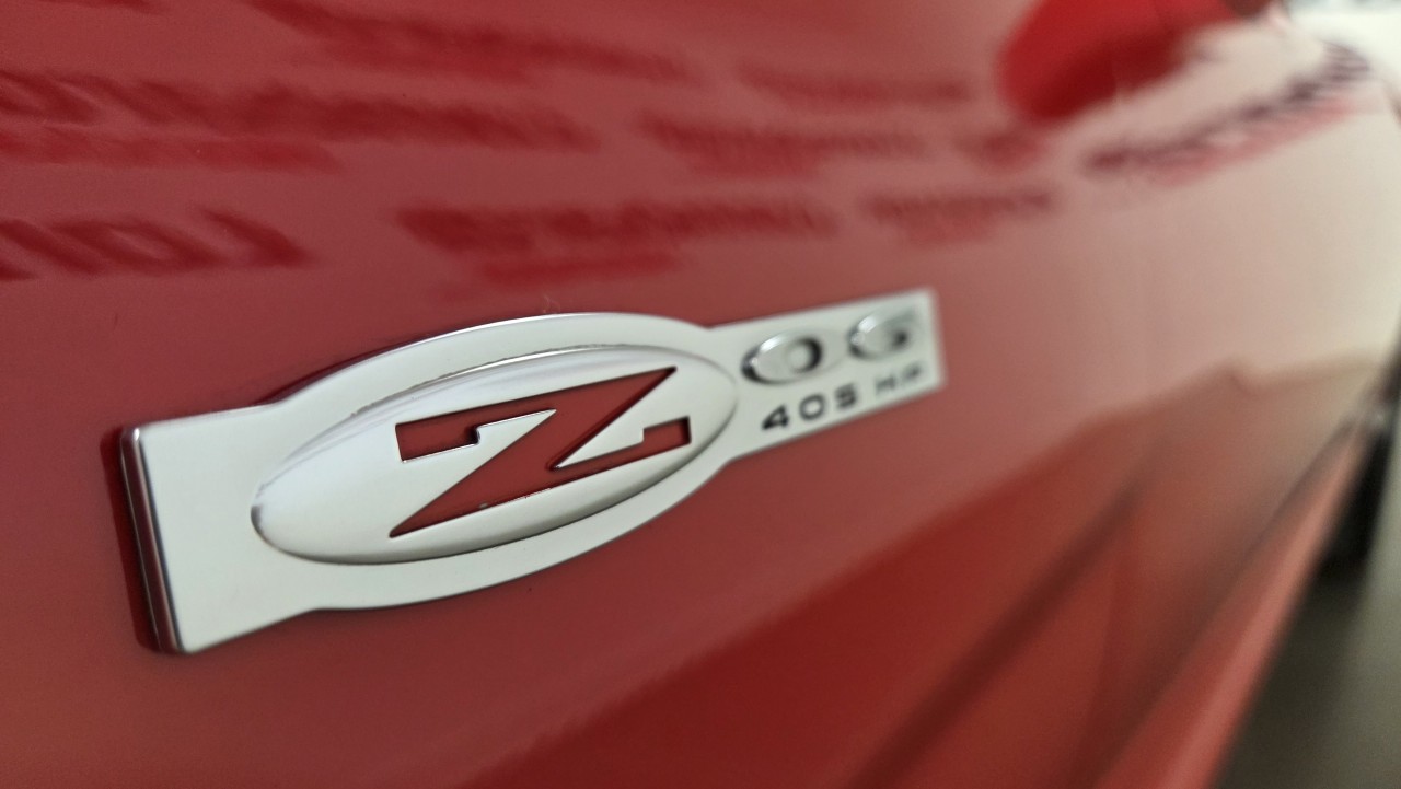 2003 Chevrolet Corvette - Image 10