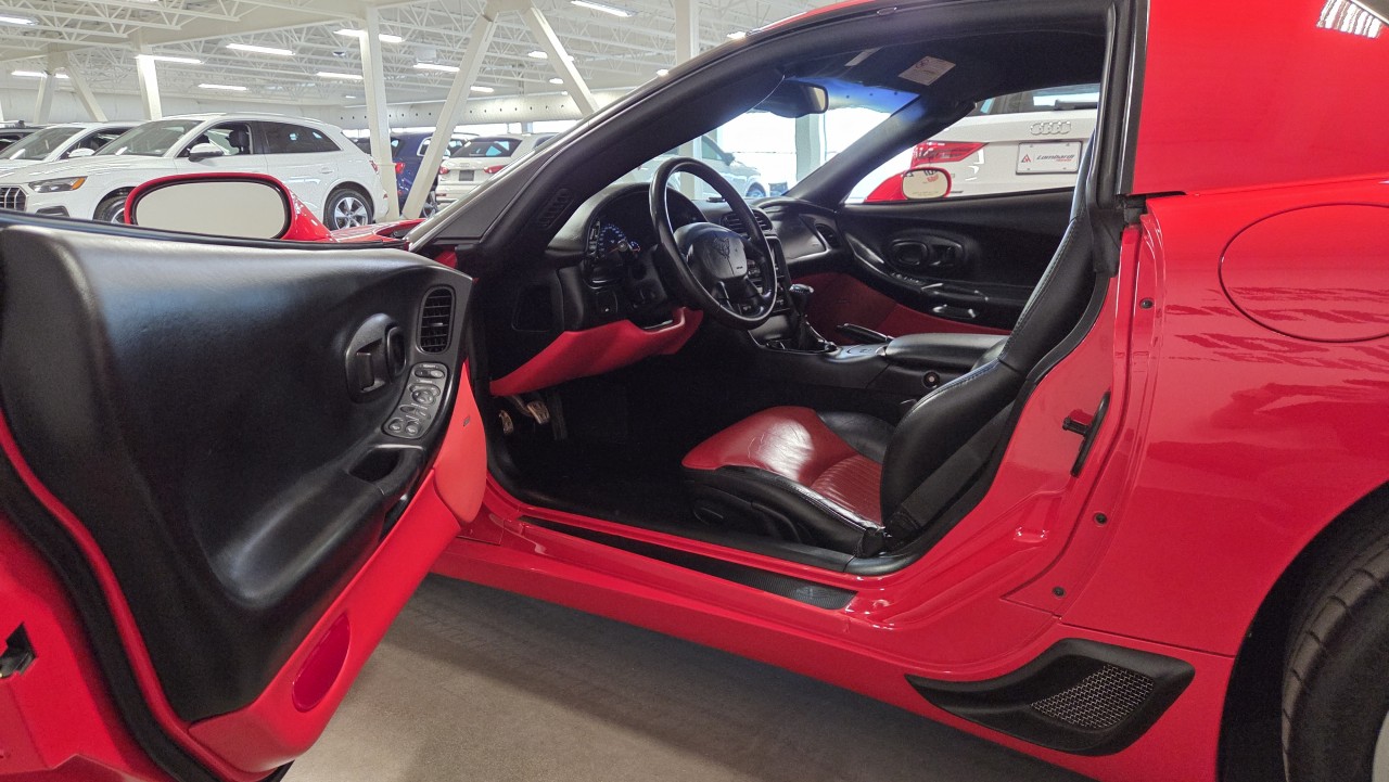 2003 Chevrolet Corvette - Image 15