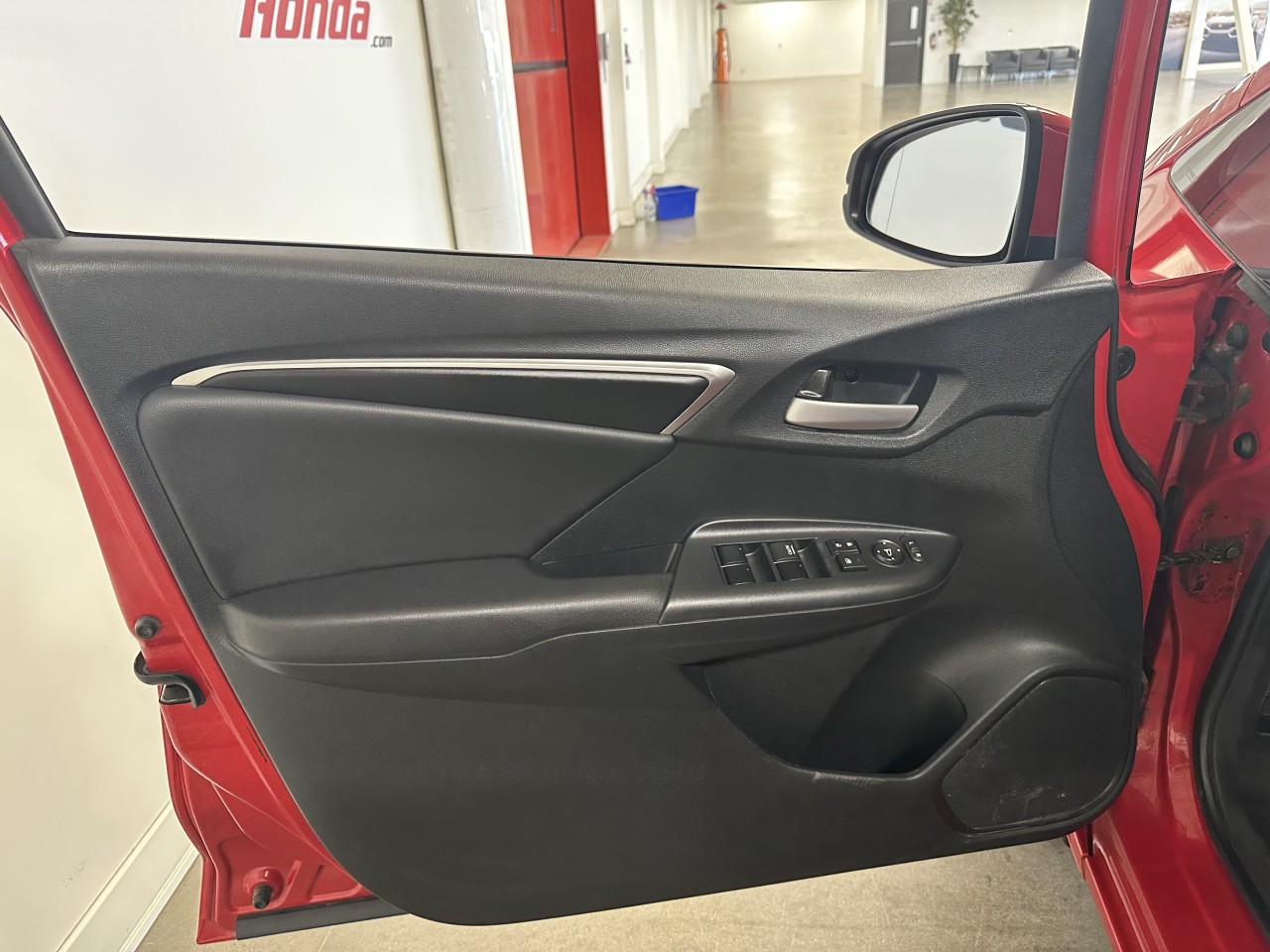 2016 Honda Fit - Image 12