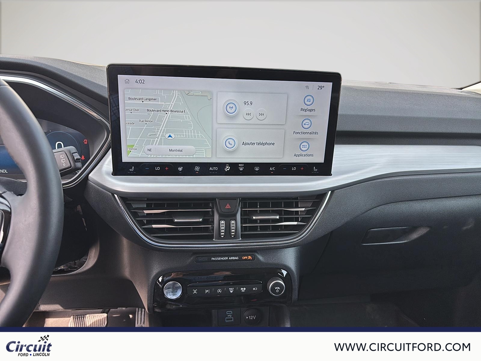 2023 Ford Escape - Image 750