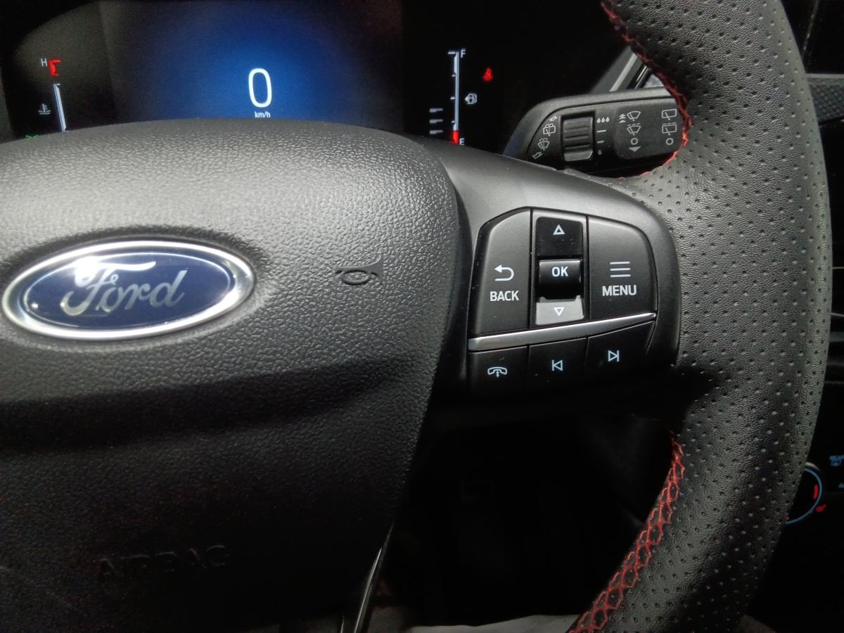 2023 Ford Escape - Image 41
