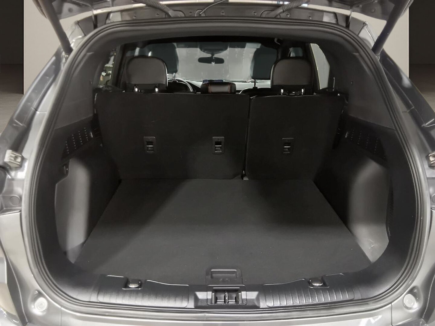 2023 Ford Escape - Image 55