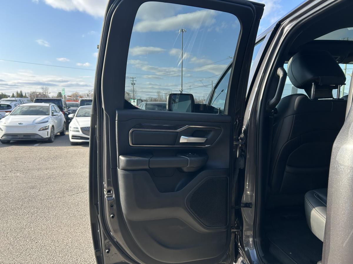 2021 RAM 1500 - Image 924
