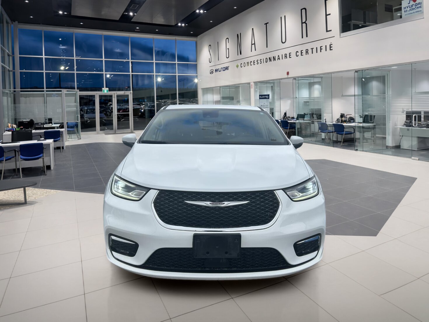 2023 Chrysler Pacifica - Image 488