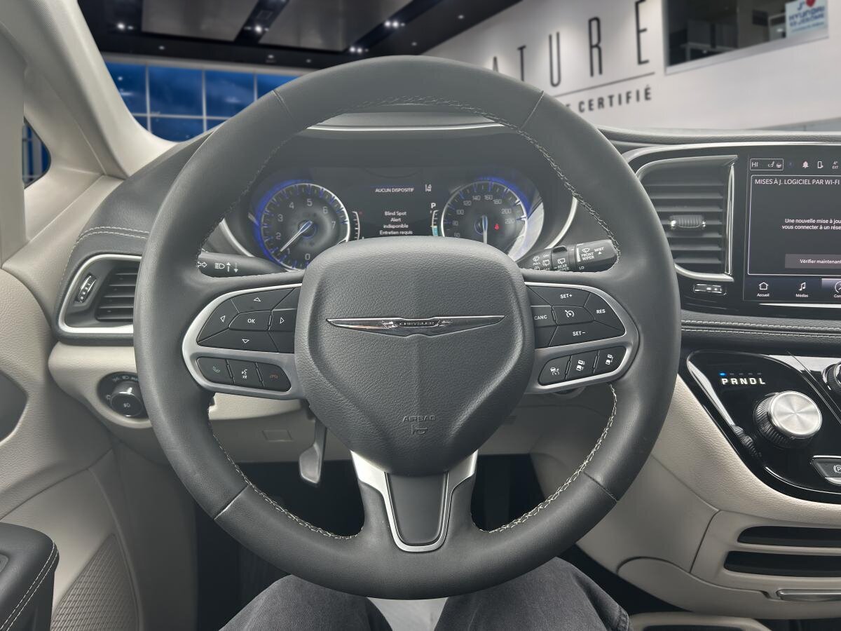 2023 Chrysler Pacifica - Image 505