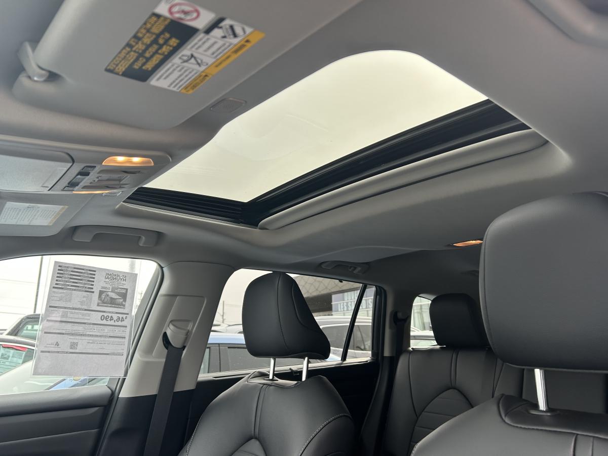 2024 Toyota Highlander - Image 65