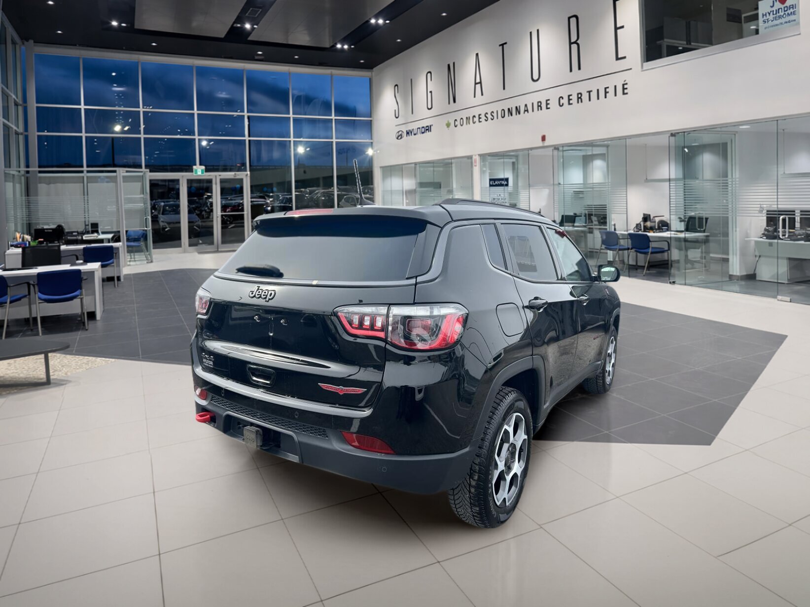 2022 Jeep Compass - Image 565