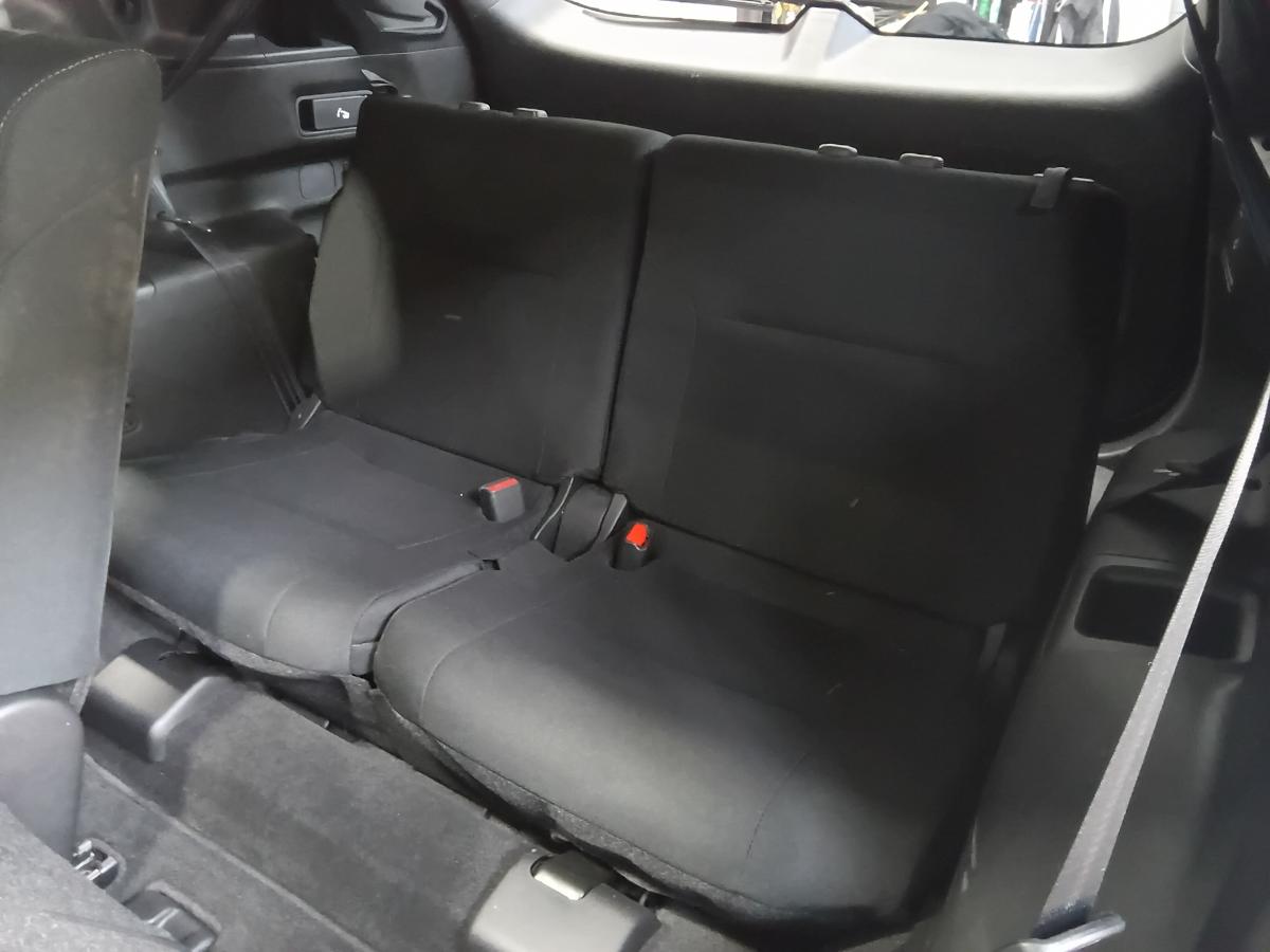 2024 Mitsubishi Outlander - Image 480