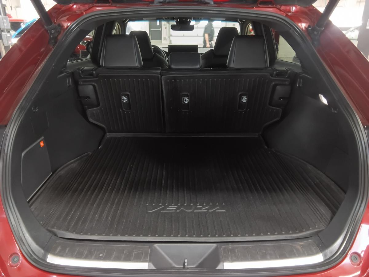 2021 Toyota Venza - Image 44