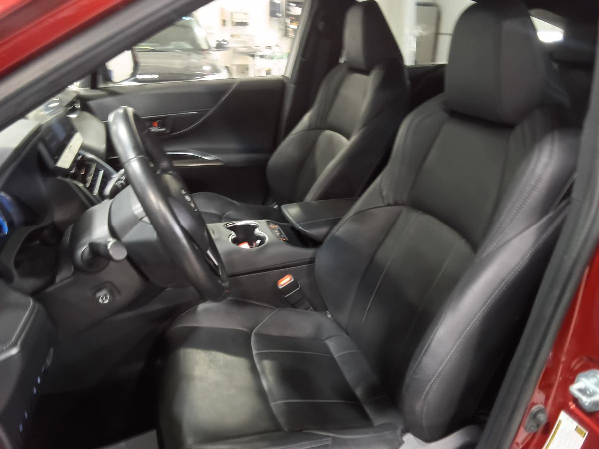 2021 Toyota Venza - Image 56