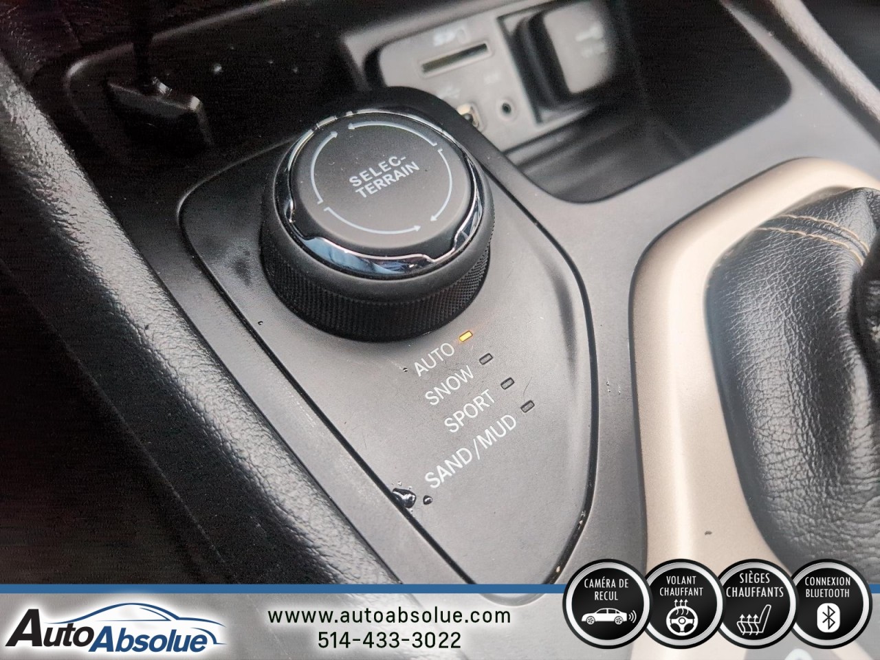 2016 Jeep Cherokee - Image 16